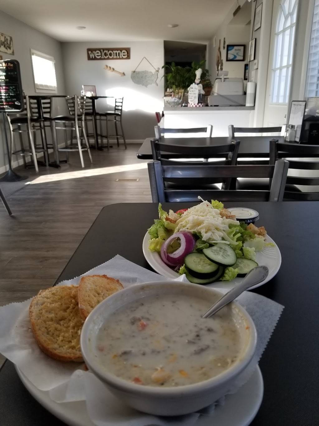 Schiano Ice Cream & More | restaurant | 5075 PA-147, Herndon, PA 17830, USA | 5707583600 OR +1 570-758-3600