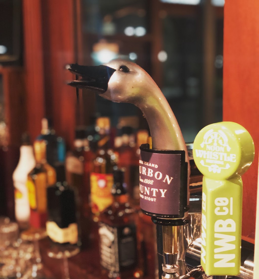 Ernies Midtown Pub | restaurant | 1025 5th Ave, Rockford, IL 61104, USA | 8159774365 OR +1 815-977-4365