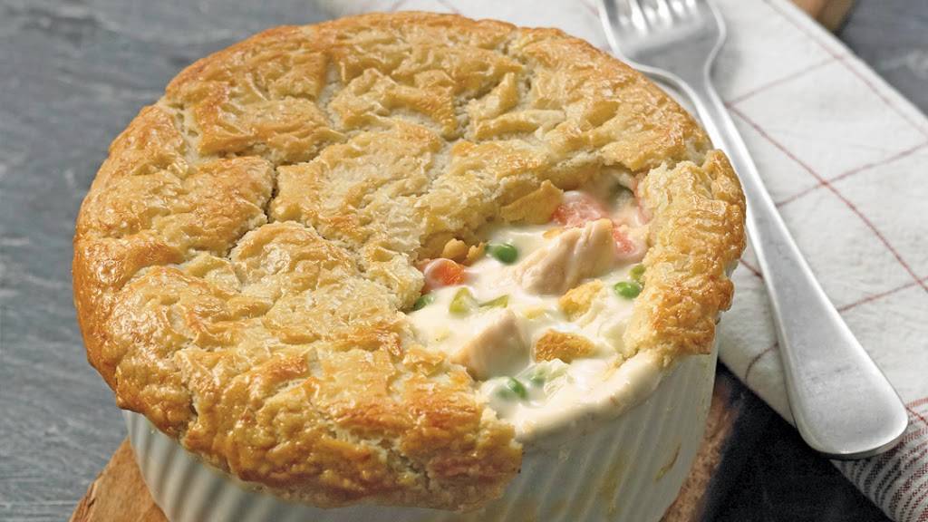 Marie Callenders Restaurant & Bakery | restaurant | 307 E Katella Ave, Orange, CA 92867, USA | 7146333112 OR +1 714-633-3112