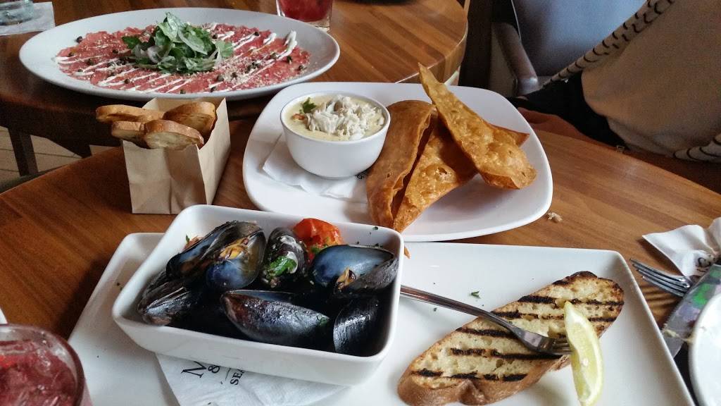 McCormick & Schmicks Seafood & Steaks | restaurant | 791 Town and Country Blvd, Houston, TX 77024, USA | 7134653685 OR +1 713-465-3685