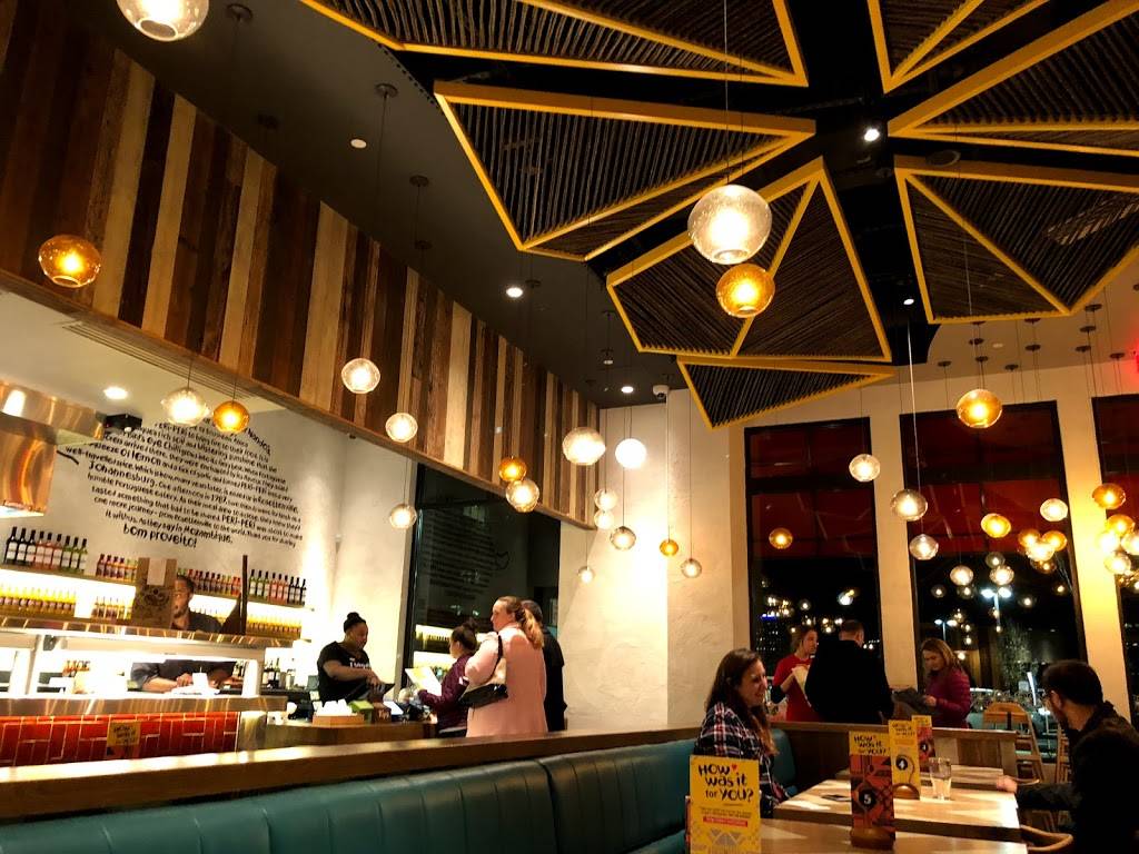 Nandos Peri-Peri | restaurant | 12120 Sunset Hills Rd, Reston, VA 20190, USA | 5716655806 OR +1 571-665-5806