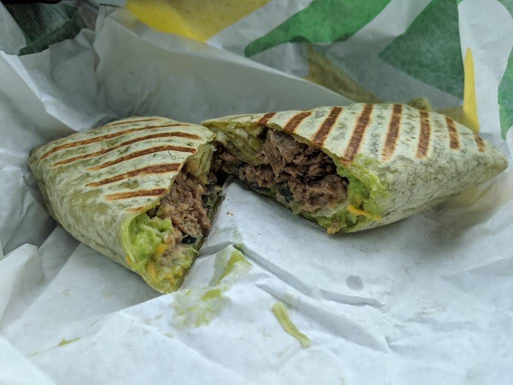 Subway | restaurant | 5100 Erin Mills Pkwy, Mississauga, ON L5M 4Z5, Canada | 9058288568 OR +1 905-828-8568