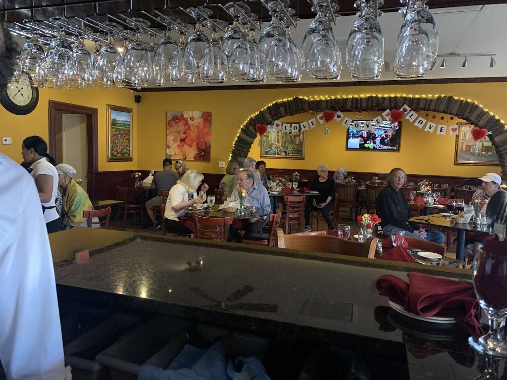 Marcelinas Italian Restaurant | restaurant | 8810 SW State Rd 200, Ocala, FL 34481, USA | 3525097721 OR +1 352-509-7721