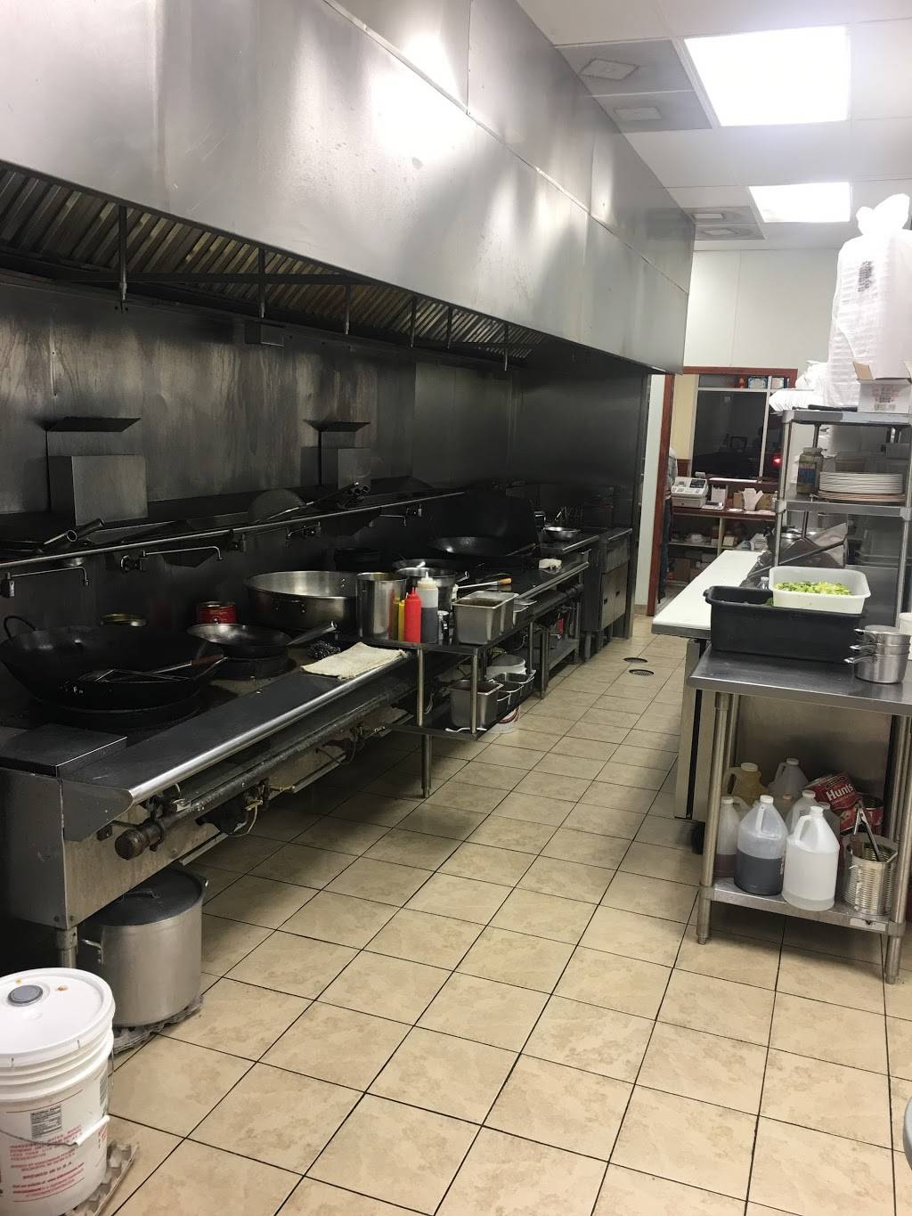 China Express | restaurant | 1738 Bingham Dr, Fayetteville, NC 28304, USA | 9104251393 OR +1 910-425-1393