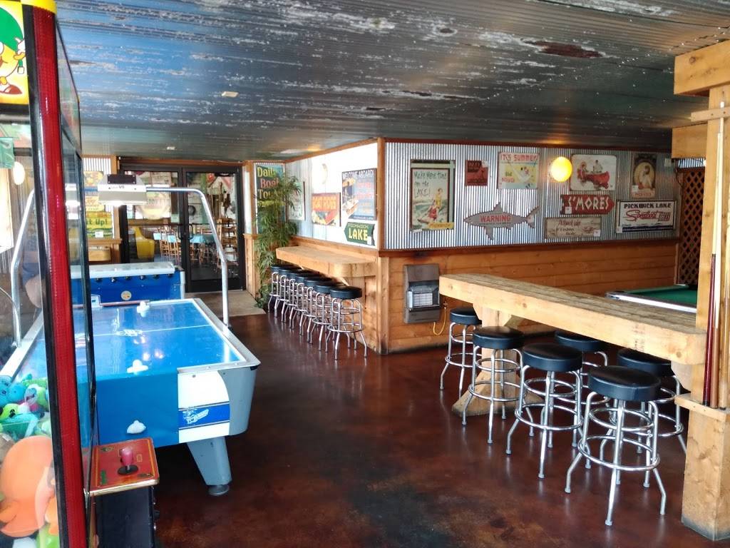 Freddy Ts Restaurant & Beach Club | restaurant | 12750 TN-57, Counce, TN 38326, USA | 7316893099 OR +1 731-689-3099