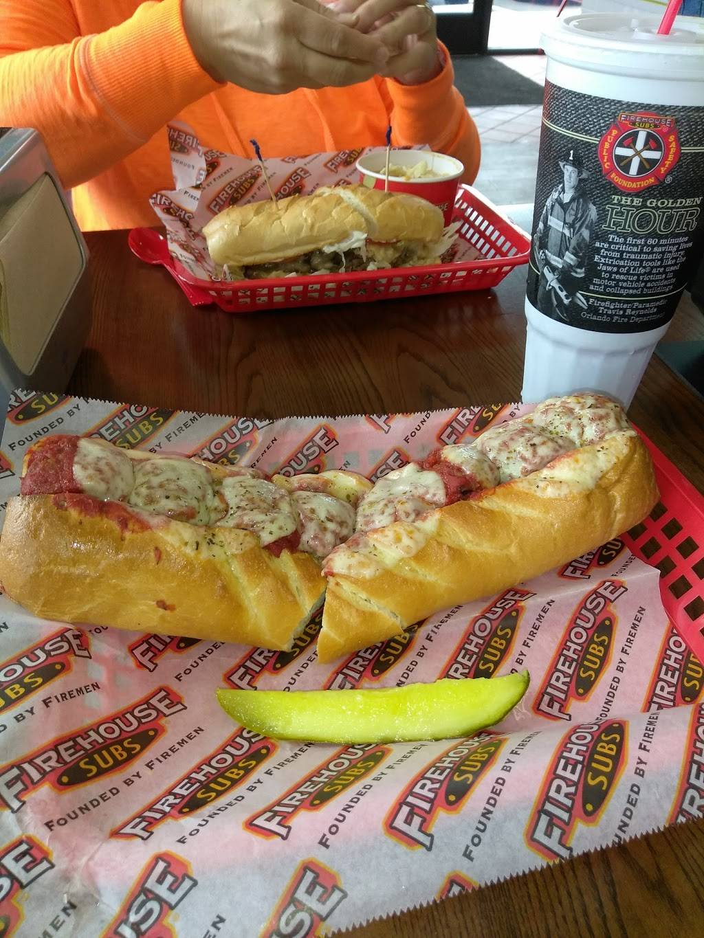 Firehouse Subs Wilshire Plaza | restaurant | 5716 Grape Rd, Mishawaka, IN 46545, USA | 5742042451 OR +1 574-204-2451
