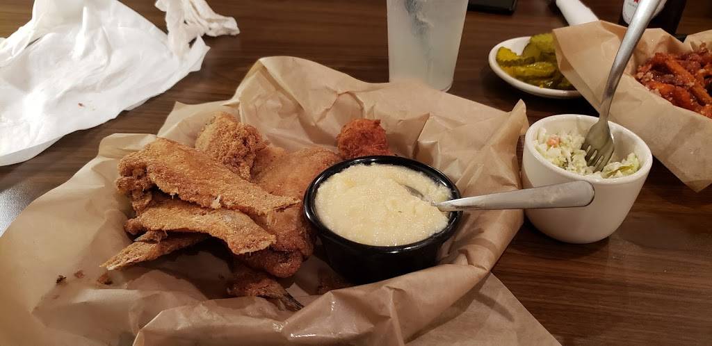 Carters Catfish House | restaurant | 351 Reed Bingham Rd, Adel, GA 31620, USA | 2298961456 OR +1 229-896-1456