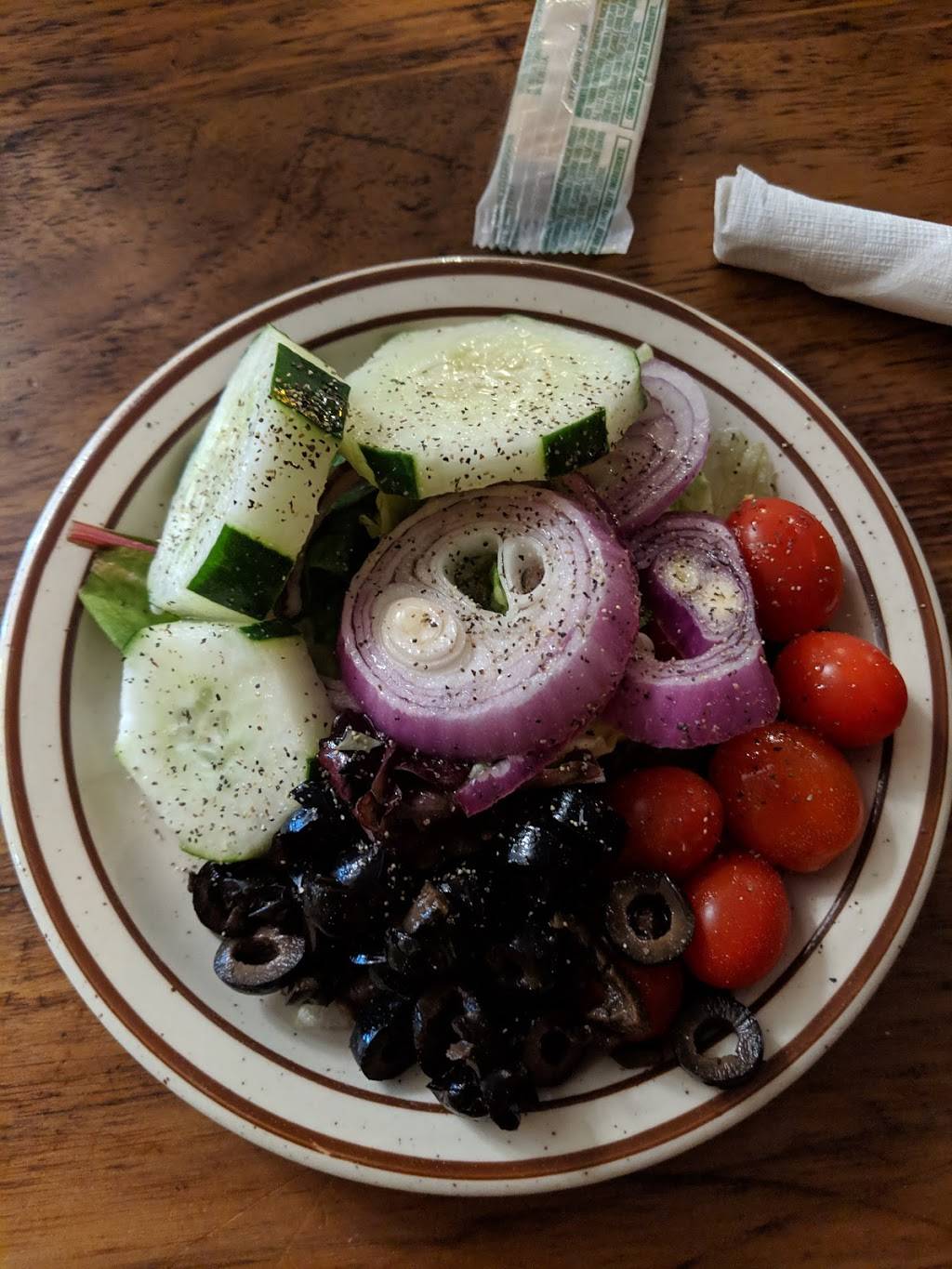 Grecian Steakhouse | restaurant | 2265 St John Ave, Dyersburg, TN 38024, USA | 7312866842 OR +1 731-286-6842