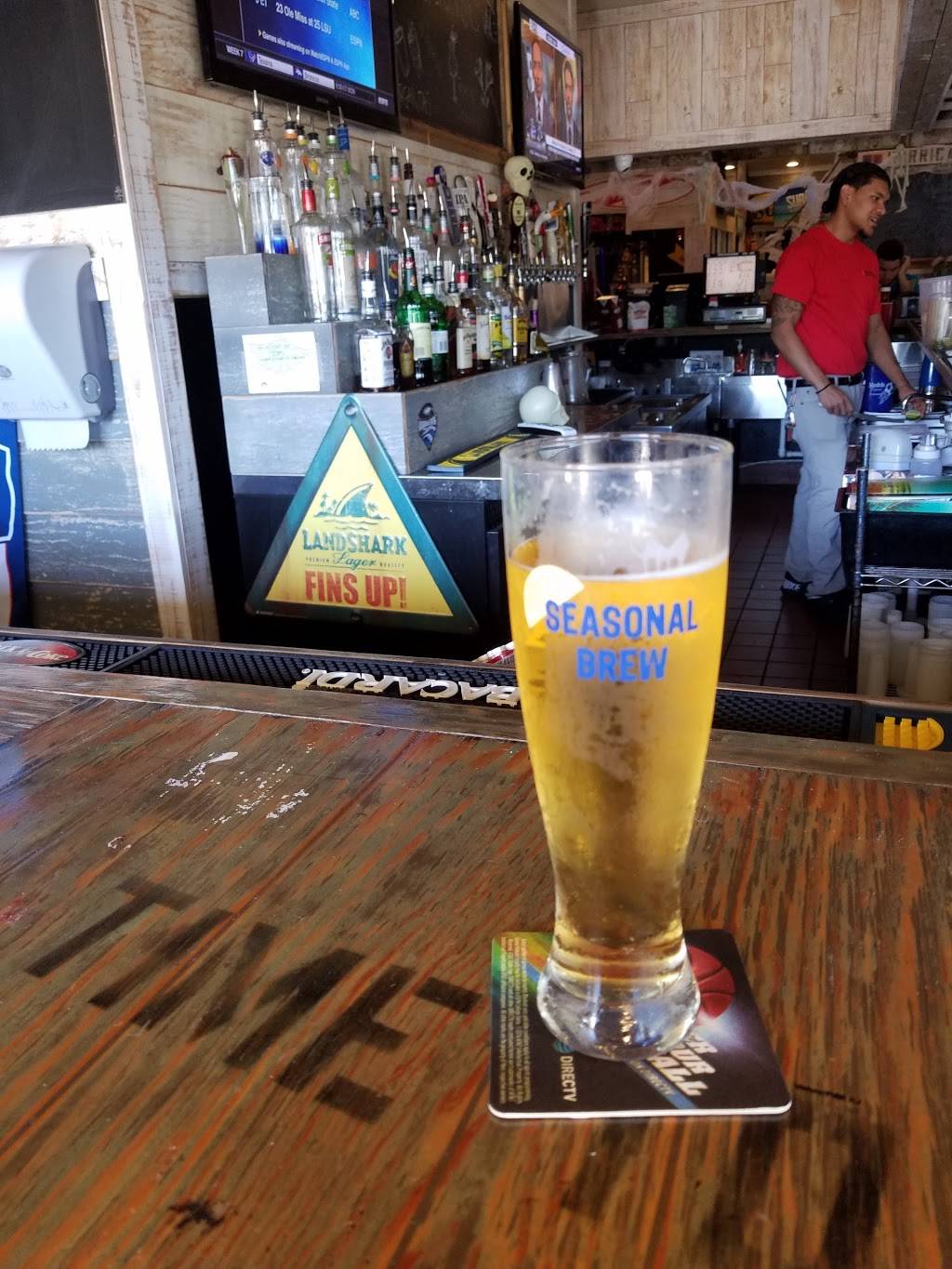 Hurricane Sports Grill | restaurant | 10281 Pines Blvd, Pembroke Pines, FL 33025, USA | 9543627530 OR +1 954-362-7530