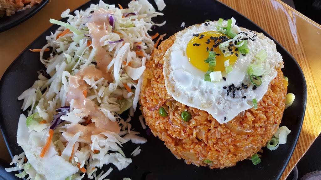 Cross Street Chicken and Beer | restaurant | 4403 Convoy St, San Diego, CA 92111, USA | 8584306001 OR +1 858-430-6001