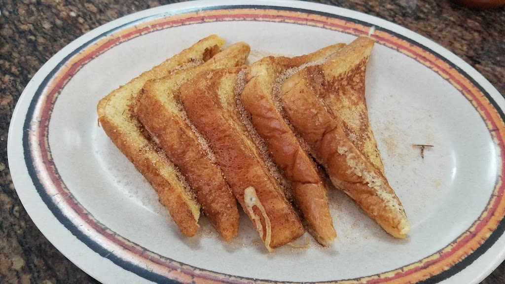 Chuck Wagon Restaurant | restaurant | 11230 SW 137th Ave, Miami, FL 33186, USA | 3053861555 OR +1 305-386-1555