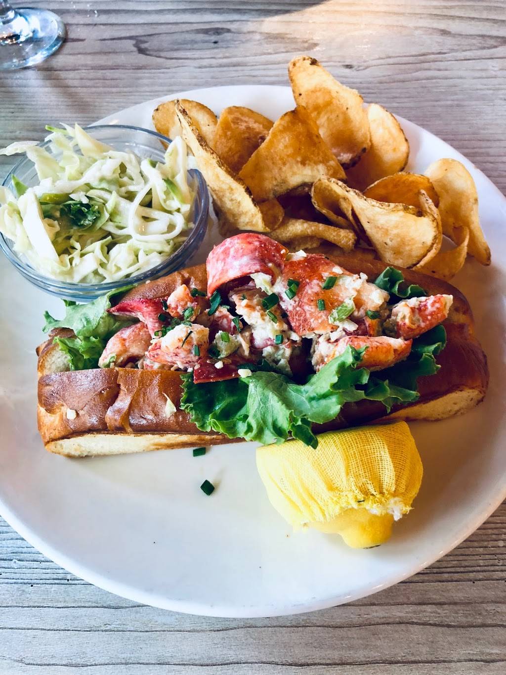 Frankies Lobstah Trap Raw Bar And Grill | restaurant | 2223 N Westshore Blvd b213, Tampa, FL 33607, USA | 8139063219 OR +1 813-906-3219