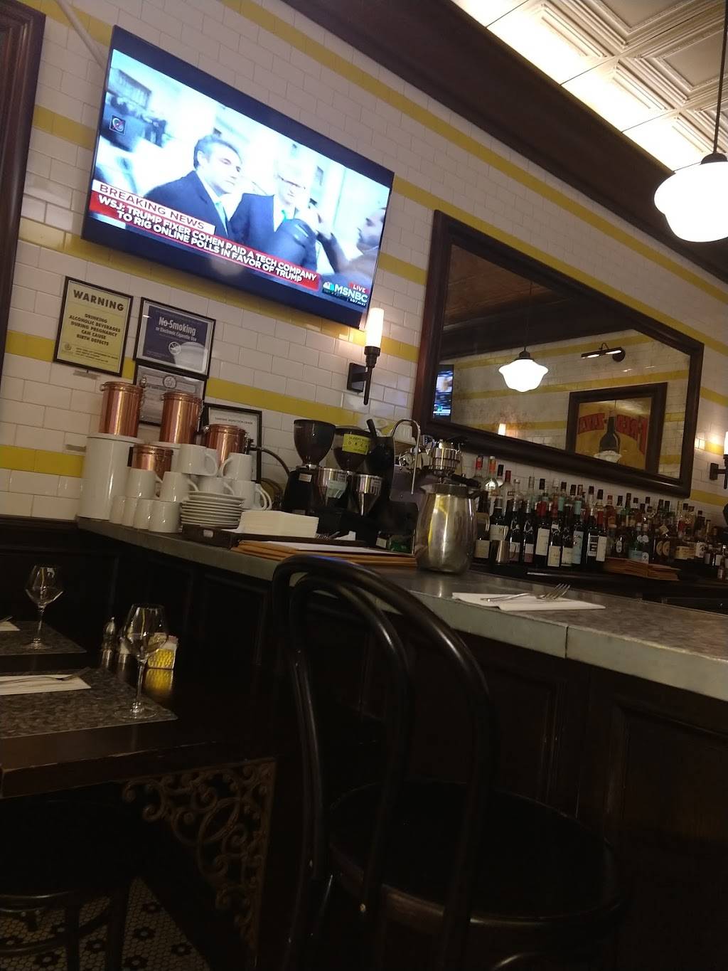 La Vie | restaurant | Terminal 5, John F. Kennedy International Airport, Jamaica, NY 11430, USA | 8665083558 OR +1 866-508-3558