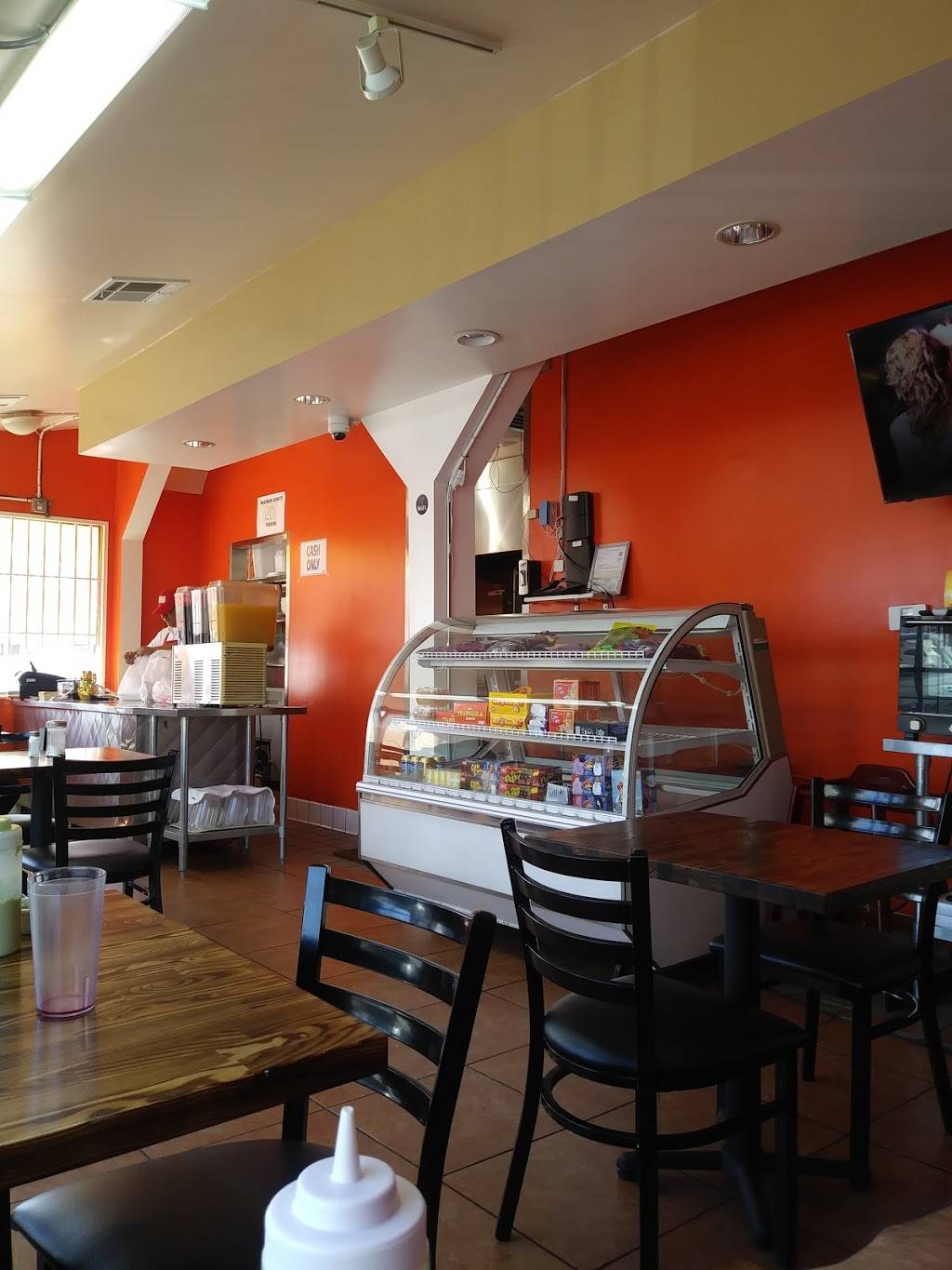 Tomboloco Peruvian Restaurant | restaurant | 4103 Beverly Blvd, Los Angeles, CA 90004, USA | 3237418005 OR +1 323-741-8005