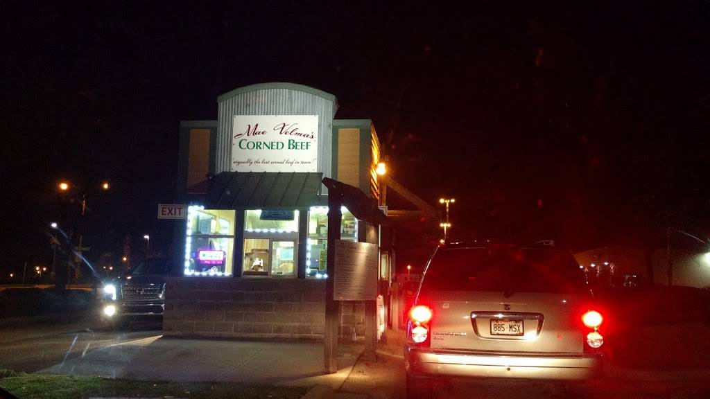 Mae Velmas Corned Beef | restaurant | 4101 N 76th St, Milwaukee, WI 53222, USA | 4149882448 OR +1 414-988-2448