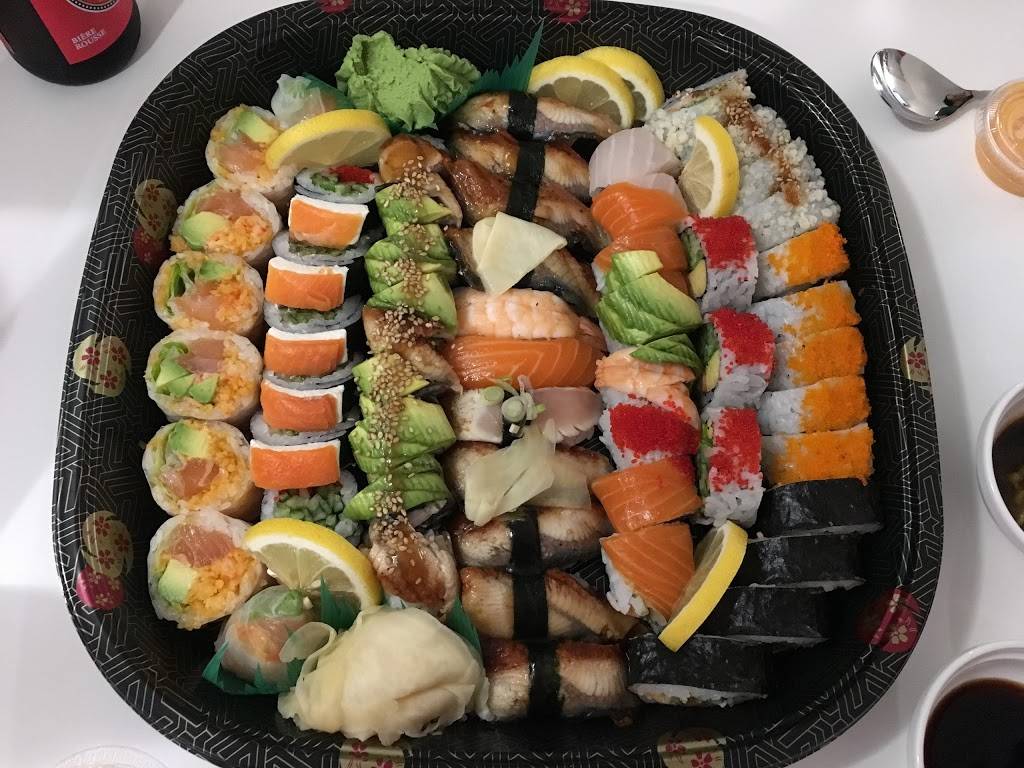 Goong Sushi Restaurant | restaurant | 6700 Chemin de la Côte-des-Neiges, Montréal, QC H3S 2B2, Canada | 5143401004 OR +1 514-340-1004
