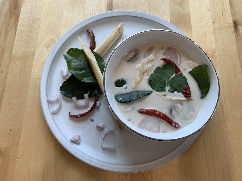 Ka Chai Thai Street Food | restaurant | 444 Main St, Thomaston, ME 04861, USA | 2073545152 OR +1 207-354-5152