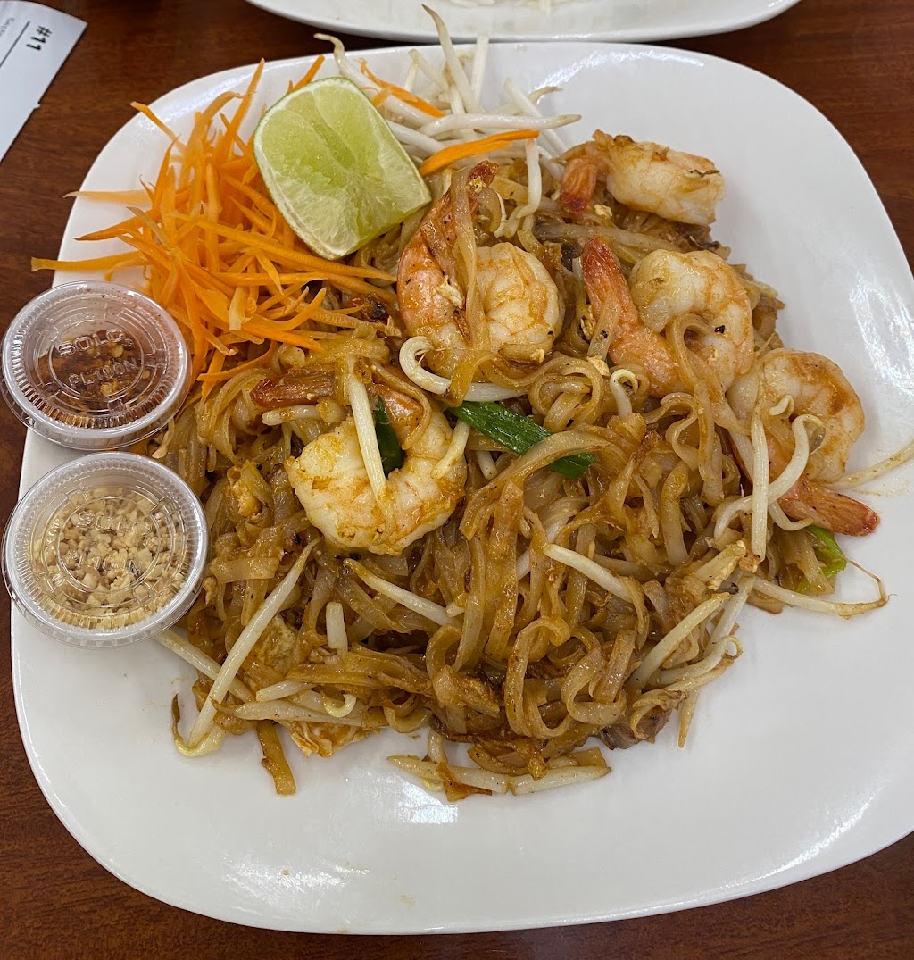 Lucky Thai Street Food | restaurant | 17120 Colima Rd, Hacienda Heights, CA 91745, USA | 6269229392 OR +1 626-922-9392
