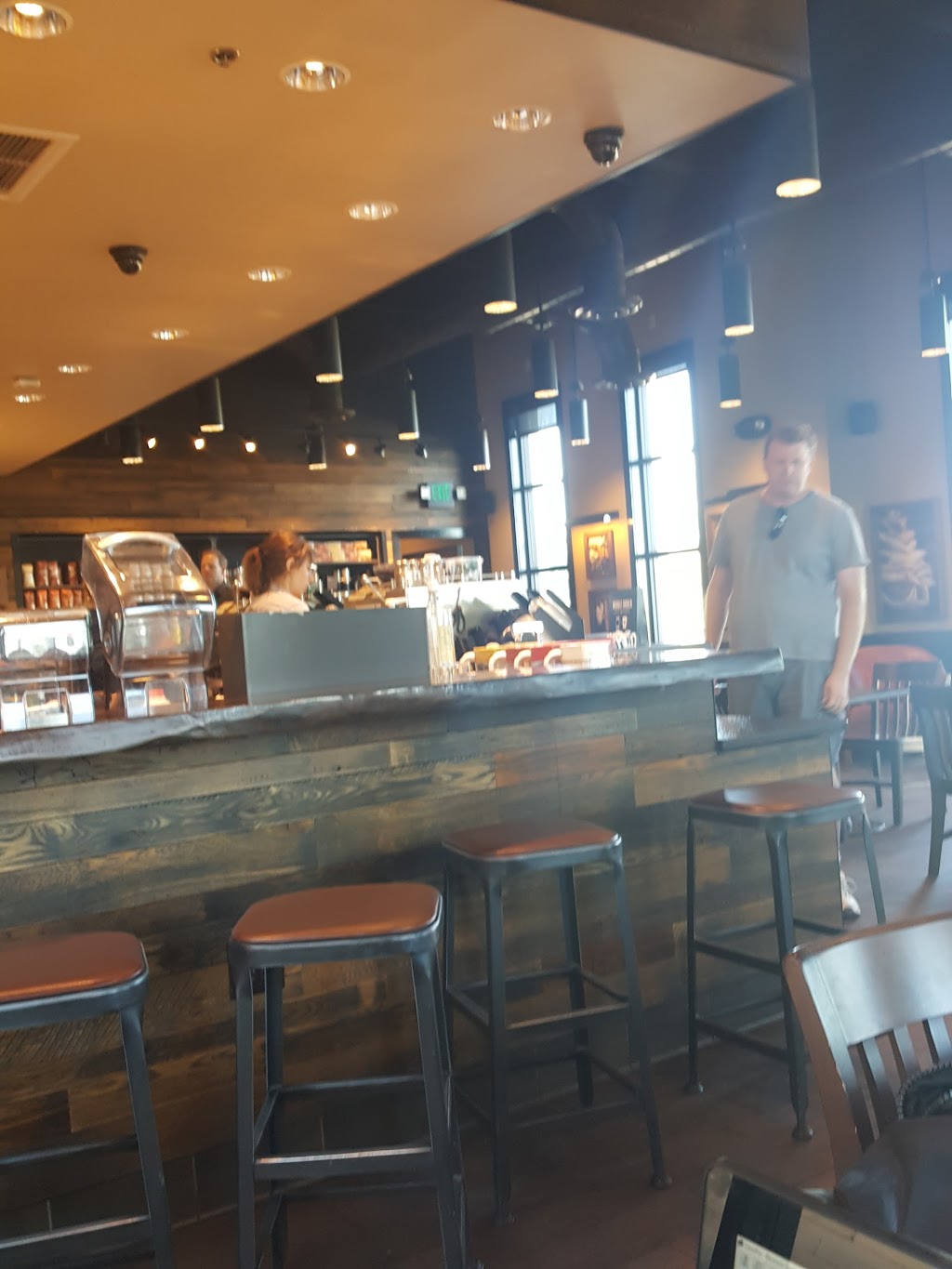 Starbucks | cafe | 639 W Ina Rd, Oro Valley, AZ 85704, USA | 5202194880 OR +1 520-219-4880