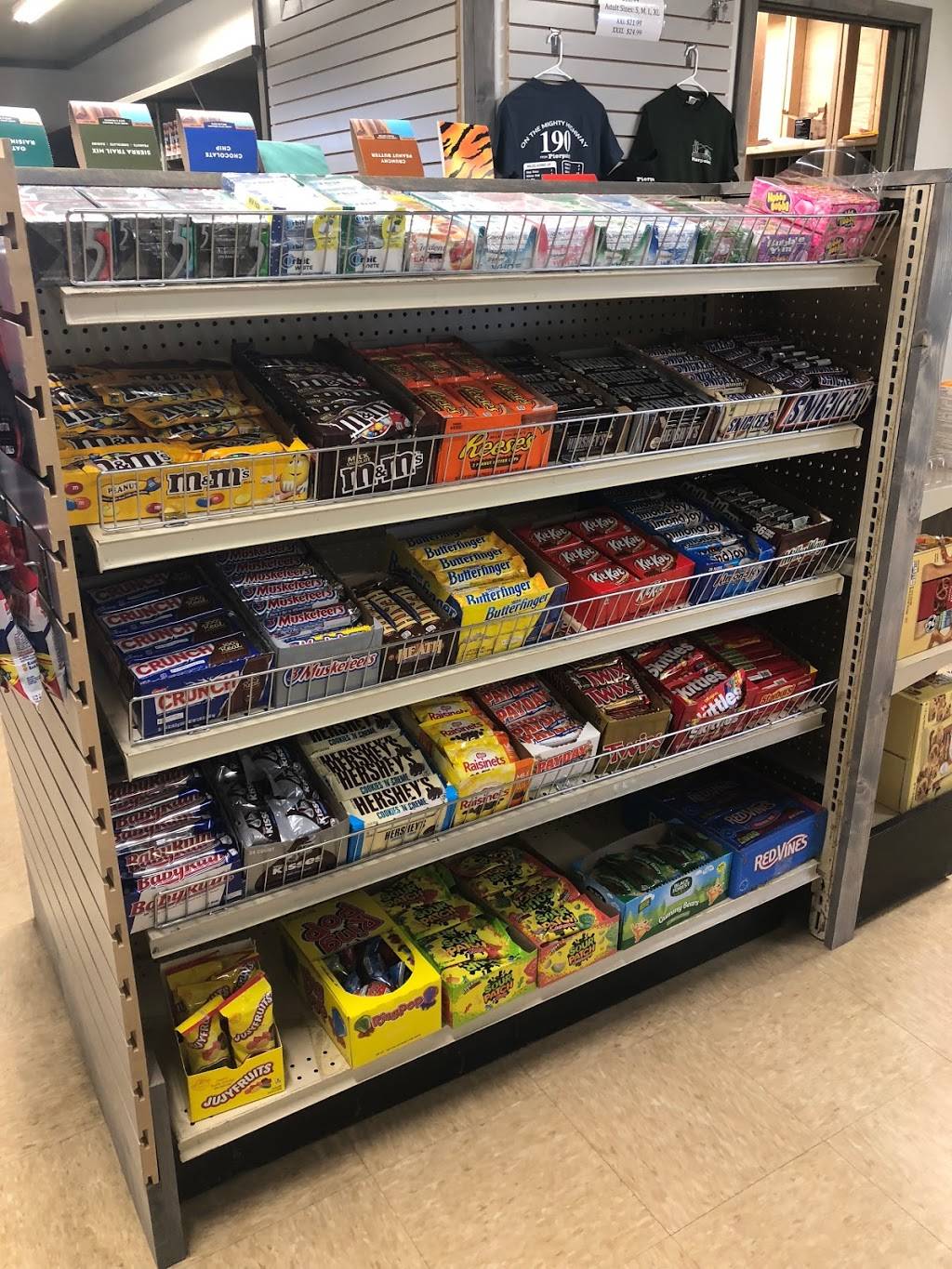 Pierpoint Bar & Grill | restaurant | 801 CA-190, Springville, CA 93265, USA | 5594839110 OR +1 559-483-9110