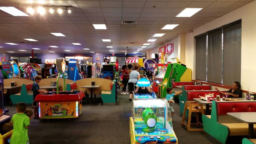 Chuck E. Cheeses | restaurant | 3250 Chicagoland Cir, Joliet, IL 60435, USA | 8152540092 OR +1 815-254-0092