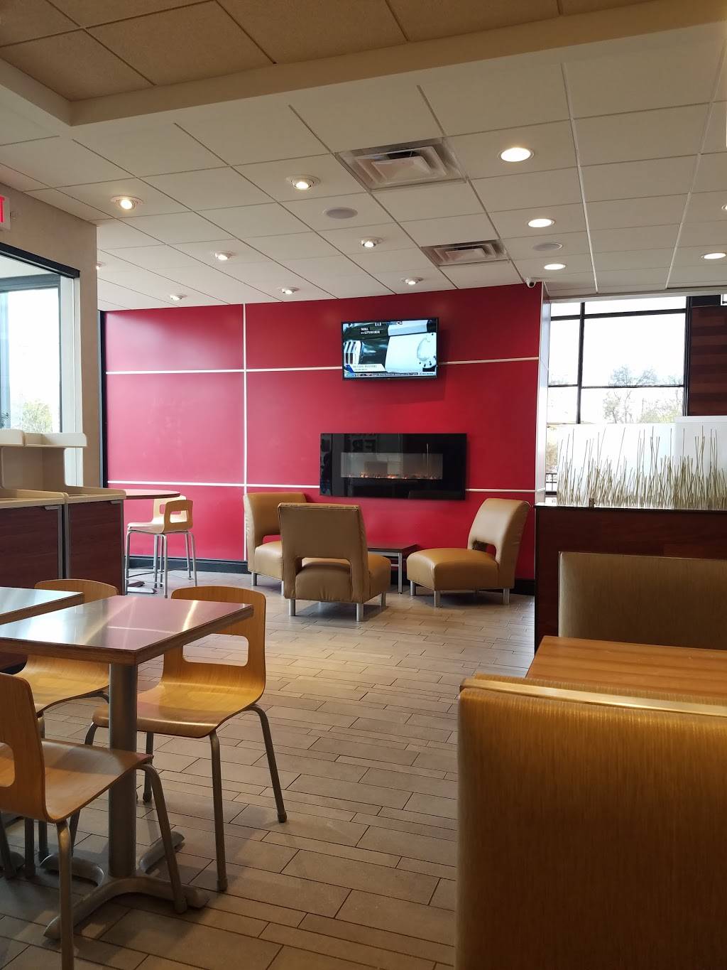 Wendys | restaurant | 1529 N Market St, Shreveport, LA 71107, USA | 3186810971 OR +1 318-681-0971