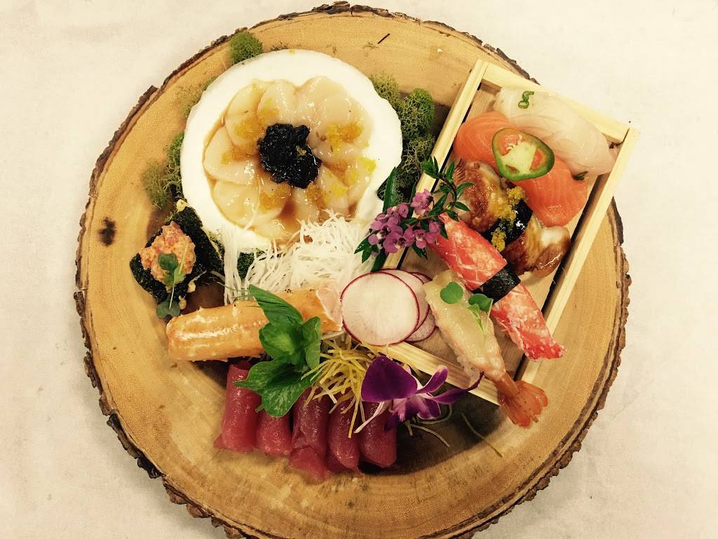 Mikado Sushi | restaurant | 6417 Raleigh St, Orlando, FL 32835, USA | 4078221080 OR +1 407-822-1080