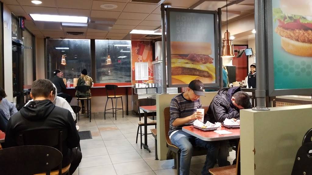 Jack in the Box | restaurant | 501 N Milpas St, Santa Barbara, CA 93103, USA | 8059657714 OR +1 805-965-7714