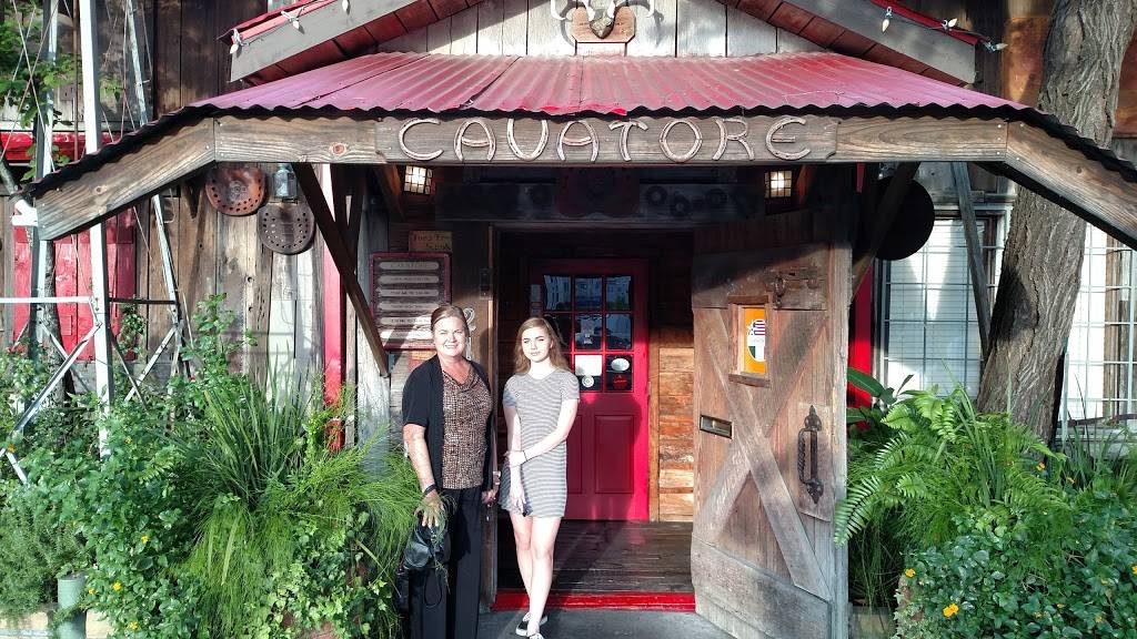 Cavatore | restaurant | 2120 Ella Blvd, Houston, TX 77008, USA | 7138696622 OR +1 713-869-6622