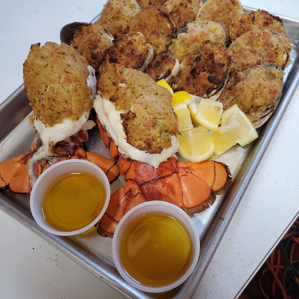 Steves Clam Bar and Pizza Pub | restaurant | 1488 Hertel Ave, Buffalo, NY 14216, USA | 7168626223 OR +1 716-862-6223