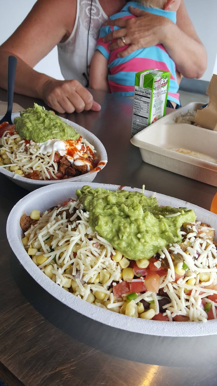 Chipotle Mexican Grill | restaurant | 464 N Alafaya Trail Ste 111, Orlando, FL 32828, USA | 4072080778 OR +1 407-208-0778