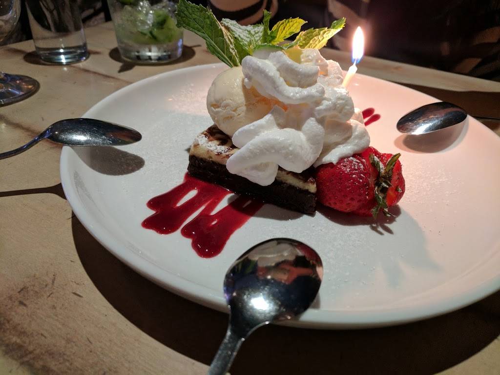 Mesa Urbana Mexican Fusion | restaurant | 3566 Milwaukee Ave, Northbrook, IL 60062, USA | 8473830700 OR +1 847-383-0700