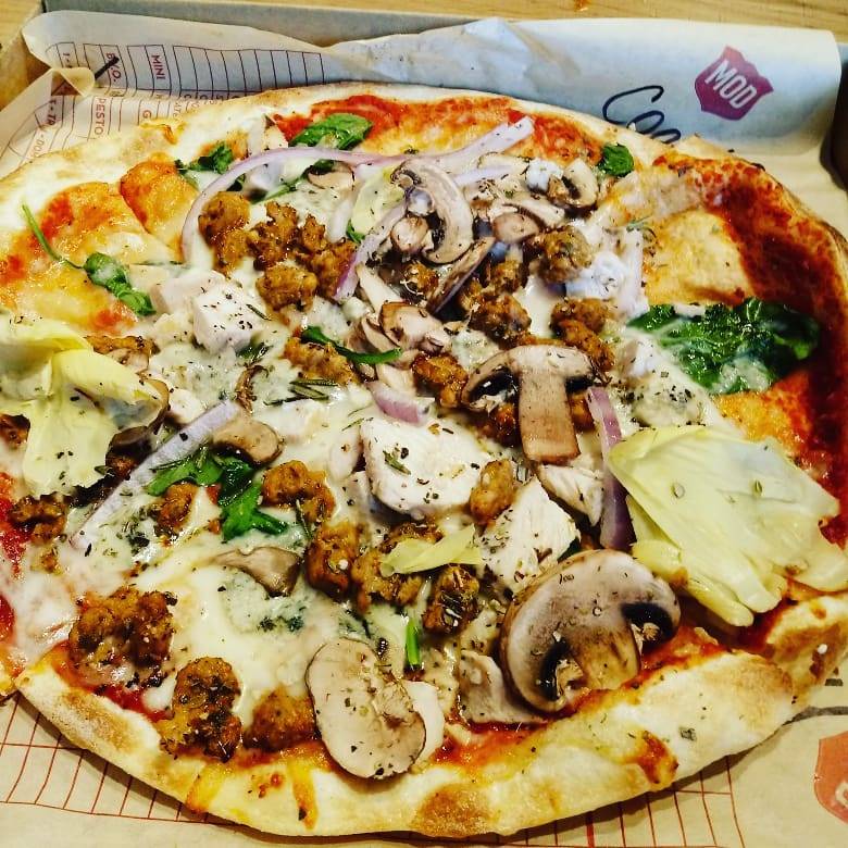 MOD Pizza | restaurant | 10173 Grand Pkwy #104, Richmond, TX 77407, USA | 8325585534 OR +1 832-558-5534