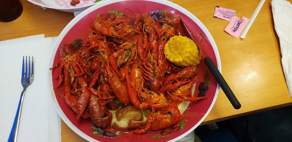 Sealand Seafood & Steaks | restaurant | 5141, 2359 W Travis St, La Grange, TX 78945, USA | 9799686139 OR +1 979-968-6139