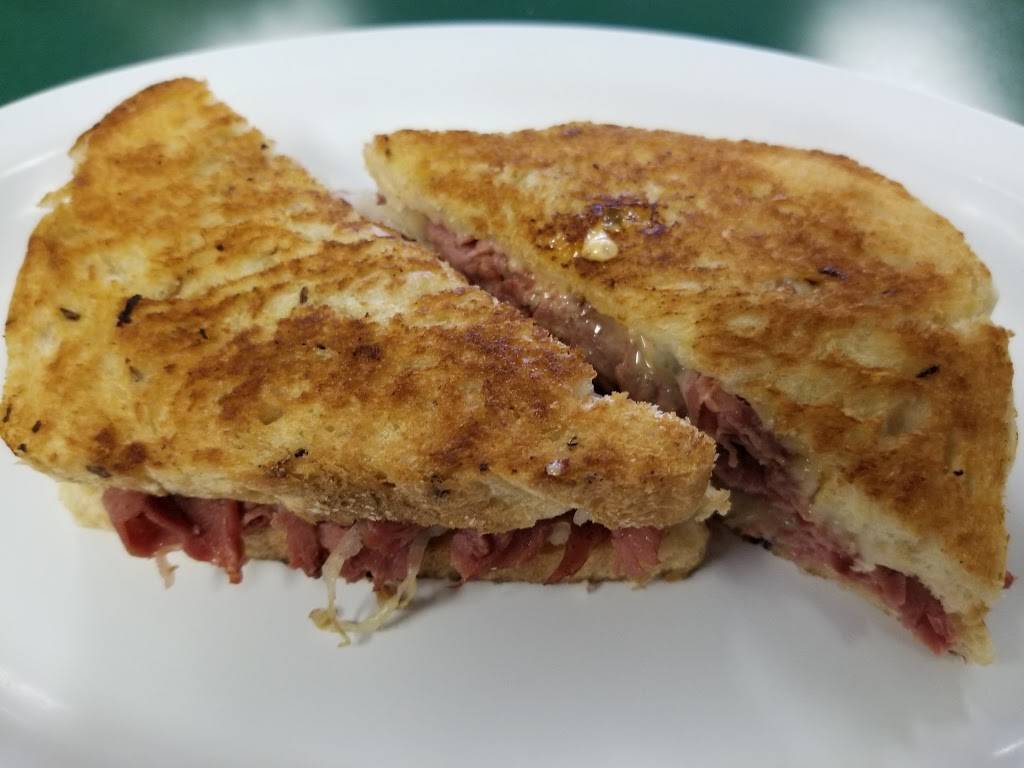 Grinders American Diner | cafe | 10230 Atlantic Blvd #8-9, Jacksonville, FL 32225, USA | 9047252712 OR +1 904-725-2712