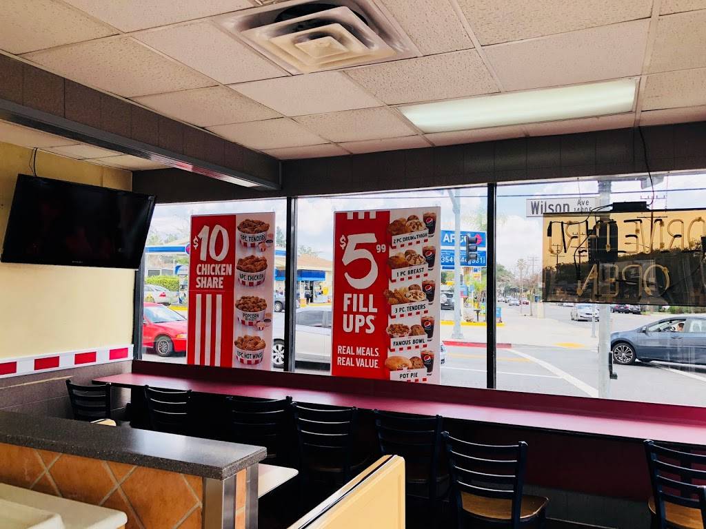 KFC | restaurant | 200 N Verdugo Rd, Glendale, CA 91206, USA | 8182433171 OR +1 818-243-3171