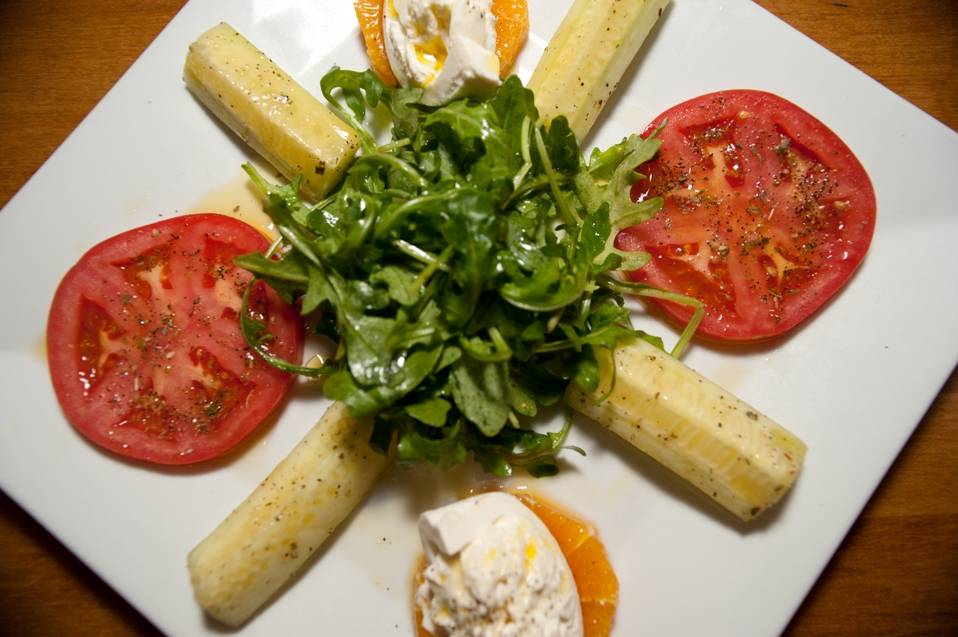 Lucia | restaurant | 51 Bank St, New Milford, CT 06776, USA | 8603555100 OR +1 860-355-5100