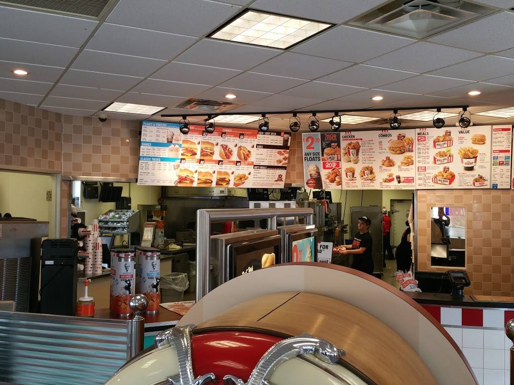 A&W Restaurant | restaurant | 1113 S Main St, Bryan, OH 43506, USA | 4196364015 OR +1 419-636-4015