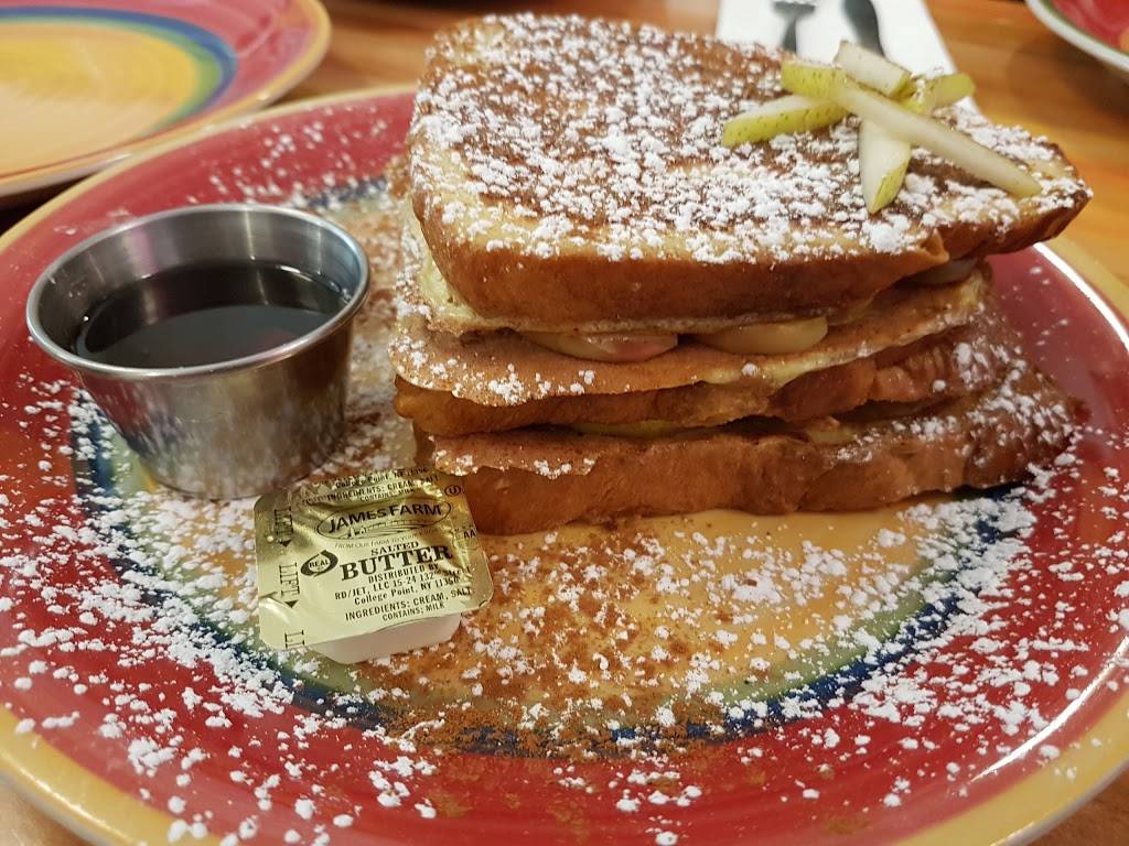 Leos Place Diner | restaurant | 655 Main St, Waltham, MA 02451, USA | 7817901373 OR +1 781-790-1373