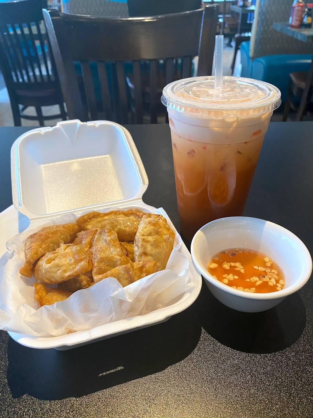 Craving Thai | restaurant | 1250 SW 43rd St ste a, Renton, WA 98057, USA | 4252515058 OR +1 425-251-5058