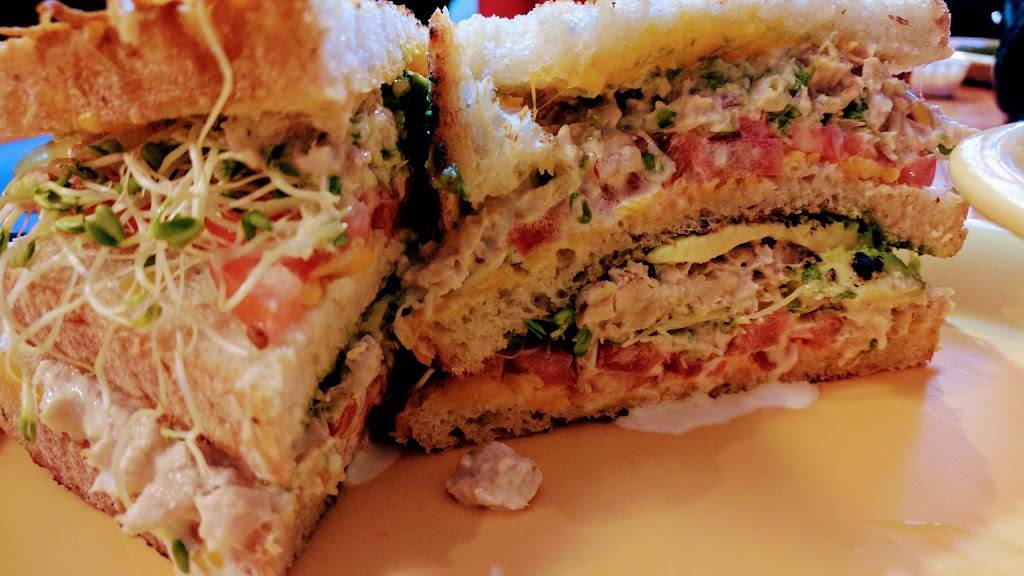 Squeeze In | cafe | 10060 Donner Pass Rd B, Truckee, CA 96161, USA | 5305879814 OR +1 530-587-9814