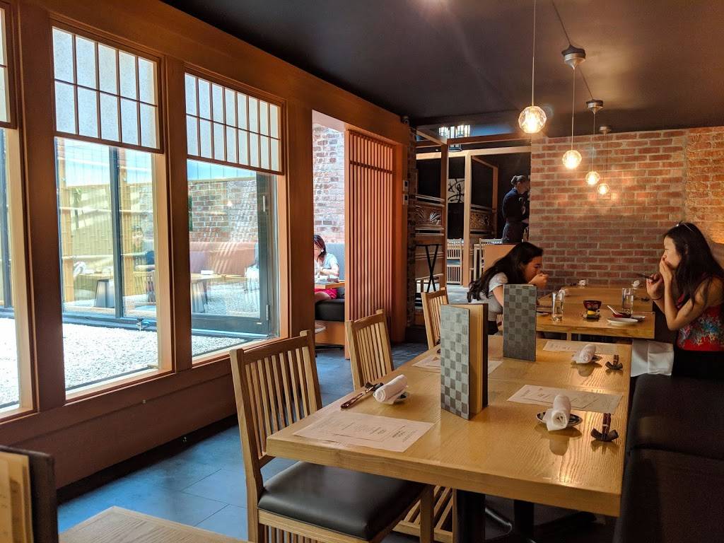 SUSHINAO | restaurant | 311 W 17th St, New York, NY 10011, USA | 6468610086 OR +1 646-861-0086