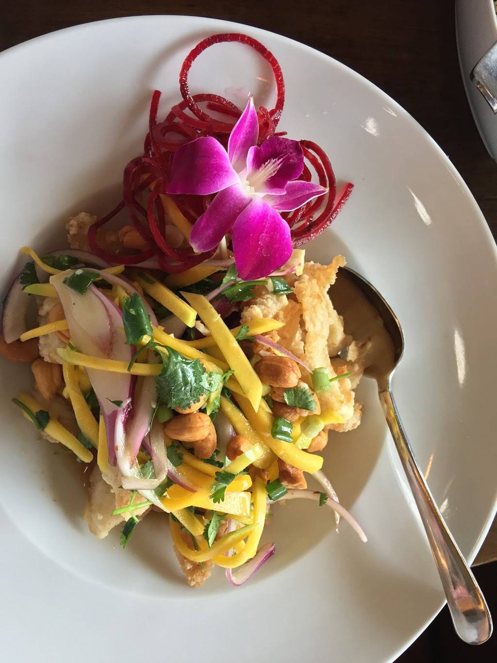 Thai Dishes | restaurant | 1015 N Sepulveda Blvd, Manhattan Beach, CA 90266, USA | 3105464147 OR +1 310-546-4147