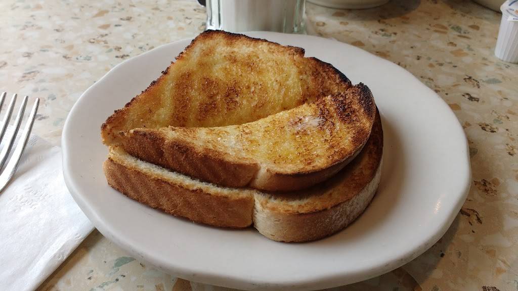 Athena Diner II | restaurant | 1306, 320 Washington Ave, North Haven, CT 06473, USA | 2032390663 OR +1 203-239-0663