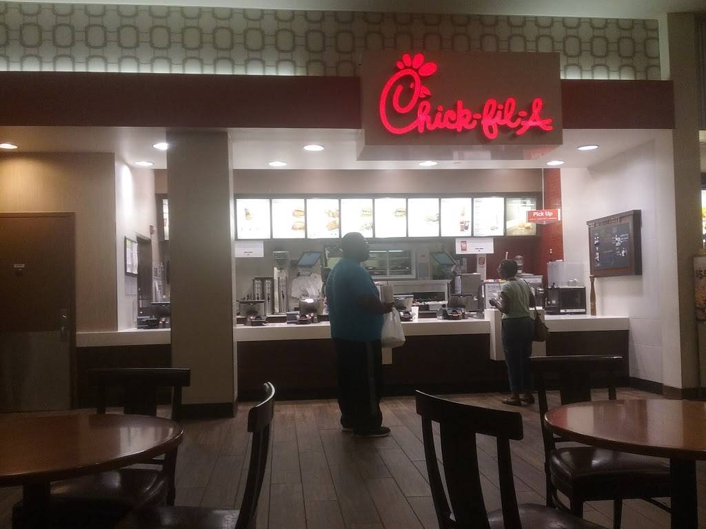 Chick-fil-A | restaurant | 746 Brookwood Village, Birmingham, AL 35209, USA | 2058711398 OR +1 205-871-1398