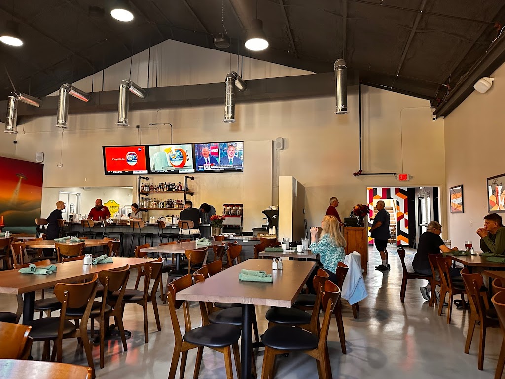 Shredders Public House | restaurant | 1889 Bella Vista Way, Bella Vista, AR 72714, USA | 4793672281 OR +1 479-367-2281