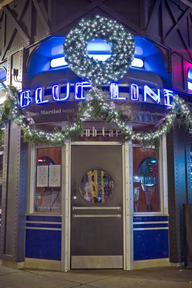 Blue Line Lounge & Grill | restaurant | 1548 N Damen Ave, Chicago, IL 60622, USA | 7733953700 OR +1 773-395-3700