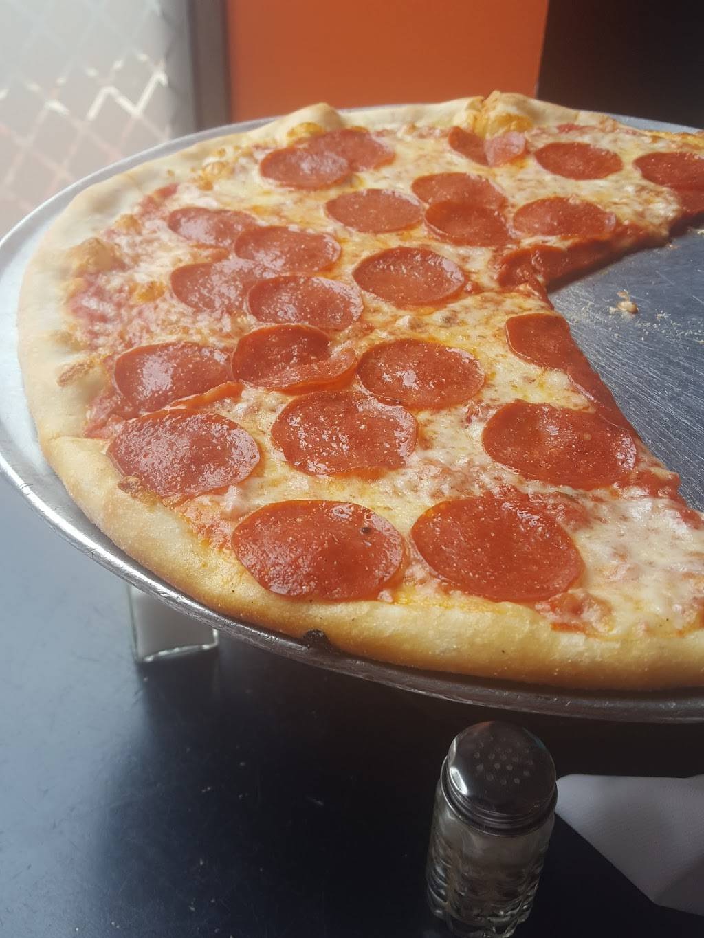 Village Trattoria | restaurant | 21 S Orange Ave, South Orange, NJ 07079, USA | 9086081441 OR +1 908-608-1441