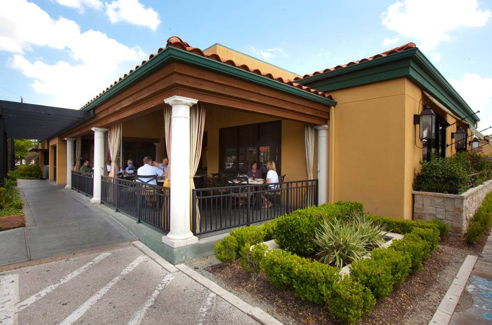Carrabbas - The Original On Voss | meal takeaway | 1399 S Voss Rd, Houston, TX 77057, USA | 7134680868 OR +1 713-468-0868