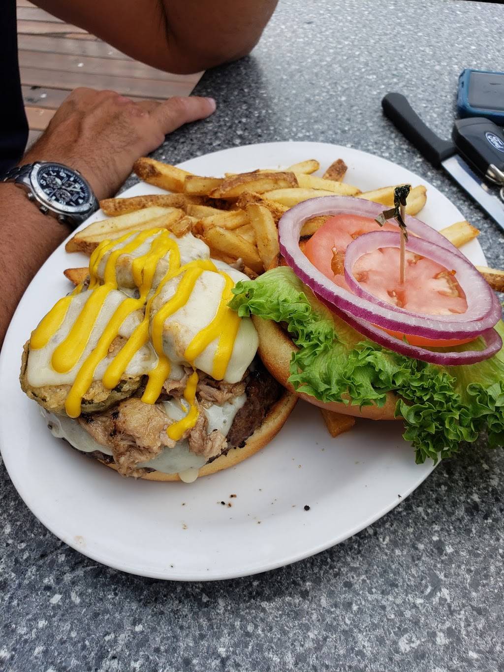 Gators Dockside Port Canaveral | restaurant | 683 Dave Nisbet Dr, Port Canaveral, FL 32920, USA | 3217835136 OR +1 321-783-5136